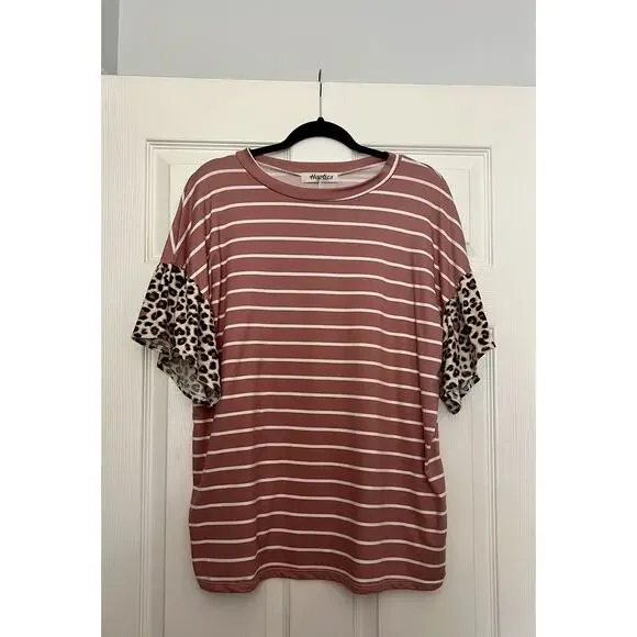 Haptics Women’s Striped Top With Leopard Print Sleeves Size Large - Picture 3 of 7